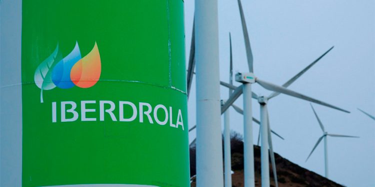 Beneficio de Iberdrola se elevó 85% en 1T gracias a venta de 13 centrales eléctricas a México