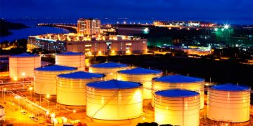 Disputa entre Cofece y CRE por control de fusiones en sector energético va a la SCJN