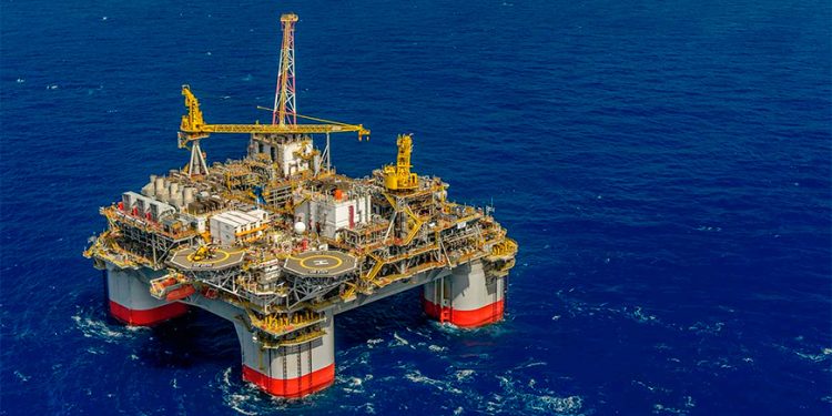 Regulador impone pena de 32.107 mdd a Chevron Energía de México