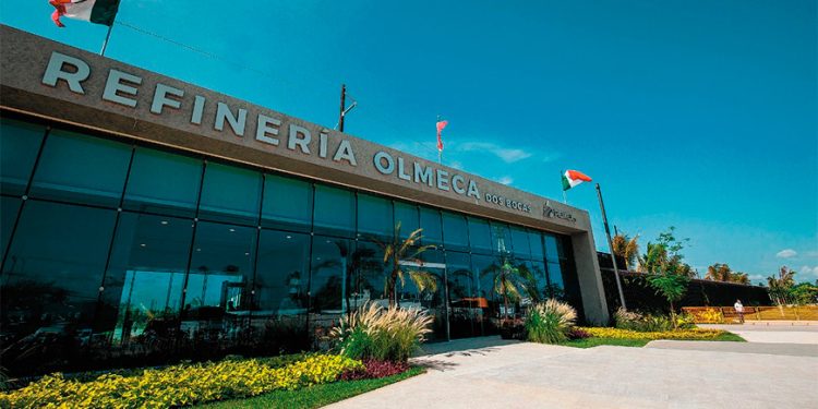 Sener proyecta una baja de 49% en la exportación de crudo