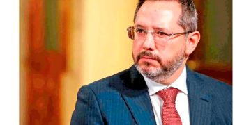 Demanda rebasó a la CFE en apagones; afectados, 2.6 millones de clientes