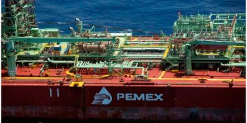 Exportaciones de crudo de Pemex a Estados Unidos alcanzan mínimo histórico