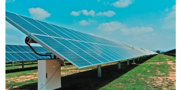 Proponen que subsidios energéticos se redireccionen a financiar paneles solares