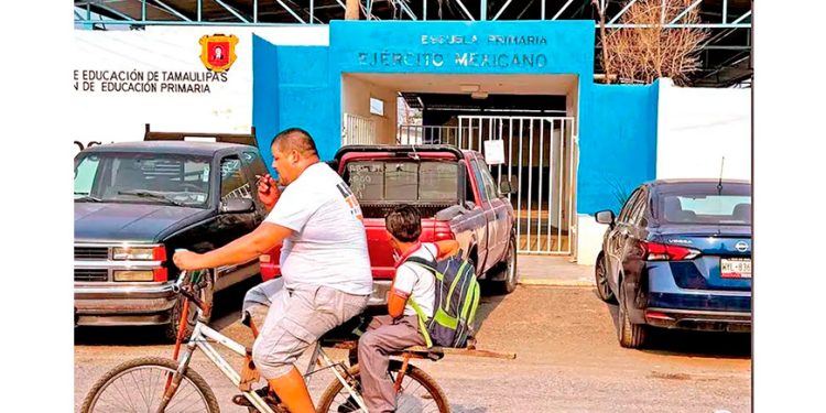 Inicia semana con tropiezo eléctrico