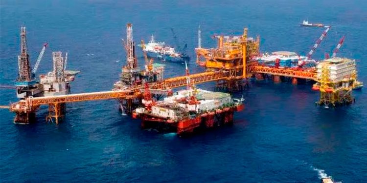 ‘Ciao, ciao’: Empresas europeas Eni y Wintershall Dea renuncian a contratos petroleros en México