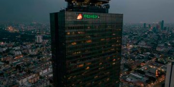 Pemex se ‘arrepiente’ y sube en 11% sus exportaciones de crudo en mayo