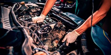 Internacional: Este motor híbrido fusiona electricidad con un nuevo combustible: no es hidrógeno, sino uno verde