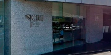 CRE pide a gasolineros no temer ante posible desaparición de reguladores