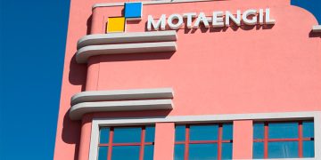 Pemex y Mota-Engil construirán planta de fertilizantes