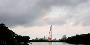 Pemex busca más acuerdos para importar gasolina ante retrasos en Dos Bocas