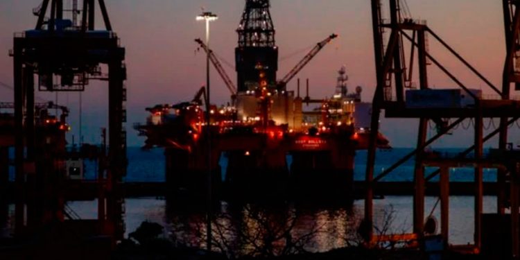 Internacional: Arabia Saudí descubre siete nuevos yacimientos de gas natural y petróleo