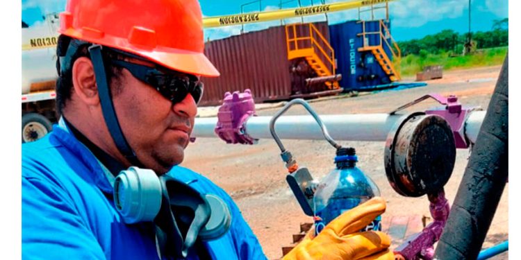 IMP examina sistemas de transporte y proceso de hidrocarburos para PEMEX