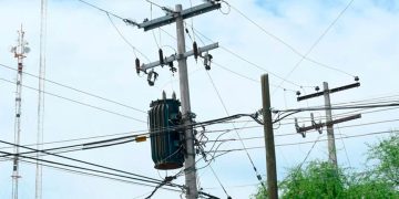 Cenace niega que exista energía eléctrica ‘de más’ en La Laguna