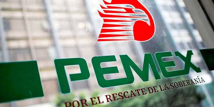 Pemex triplica deuda con sus proveedores durante el sexenio