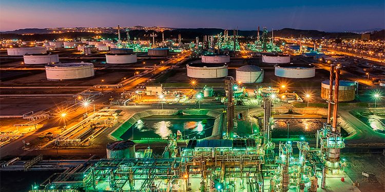 Internacional: La petrolera chilena Enap invertirá 83 millones en 5 años para elevar la producción de petróleo en Ecuador