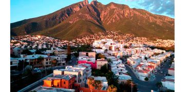 Crecen usuarios de CFE en Nuevo León