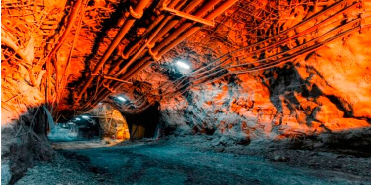 Internacional: Creíamos que esto bajo tierra era un mito, y lo hemos encontrado: 150 años y más valioso que el petróleo