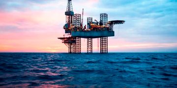 Internacional: California acaba de encontrar algo inédito en sus pozos de petróleo: 270 millones de litros de energía limpia