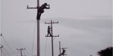 La CFE realizó la segunda emisión de certificados bursátiles de corto plazo, logrando una exitosa colocación de 600 mdp, con una demanda de 1.9 veces el monto contratado