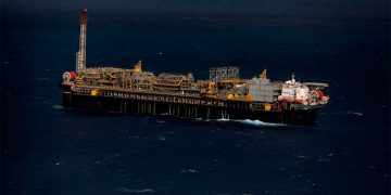Internacional: Petroleras brasileras deberían invertir US$ 3.263 millones en busca de petróleo hasta 2027