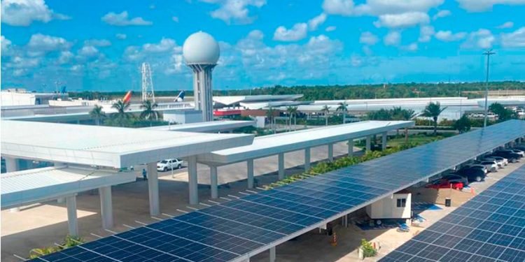 Trina Solar y Solventa Energía despegan nuevos proyectos fotovoltaicos en aeropuertos de México