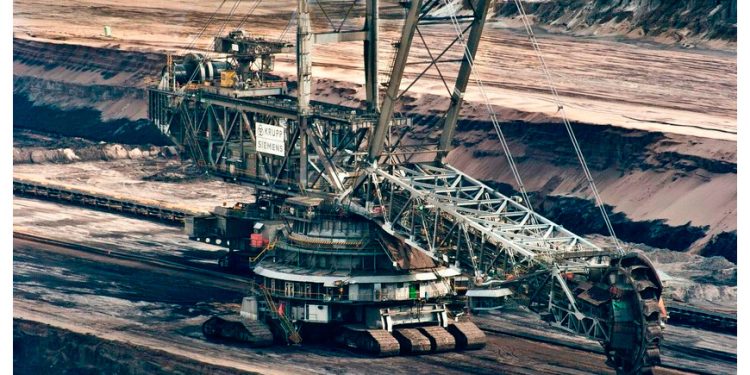 Internacional: El plan de China era usar gas natural como combustible de transición para abandonar el carbón: ya no será necesario