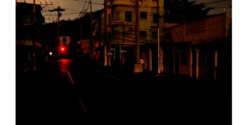 Internacional: Colombia no reanudará la exportación de electricidad a Ecuador castigado por sequía