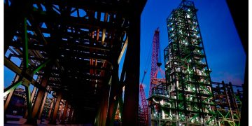 Reforma permite unir los «cachitos» de Pemex y CFE