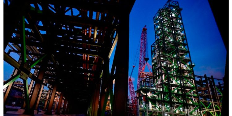 Reforma permite unir los «cachitos» de Pemex y CFE