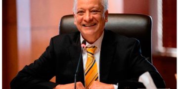 Víctor Rodríguez asume como director general de Pemex