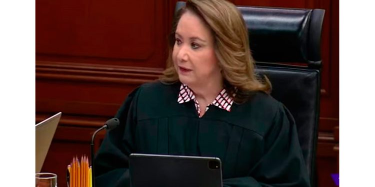 Yasmín Esquivel avala prevalencia de CFE en sistema eléctrico tras reforma constitucional