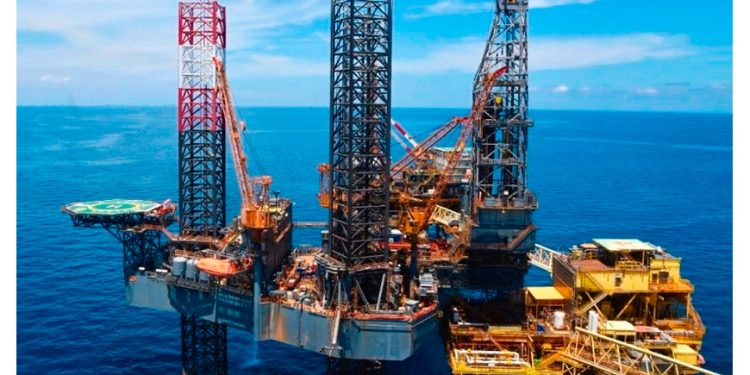 Sí se frenaron contrataciones nuevas: Pemex