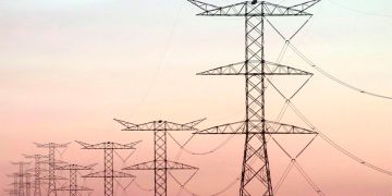 CRE y CNH, necesarios para regular energéticos. ASEGURAN ESPECIALISTAS