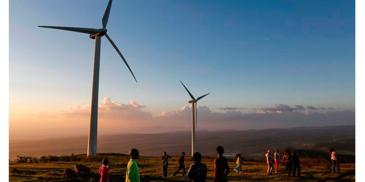 Energías renovables enfrentarán un turbulento año 2025