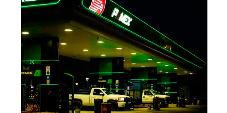 “Oxida” a refinerías deuda millonaria de Pemex con proveedores