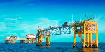 Cae 4.5% producción privada de petróleo en México