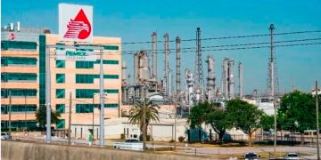 En dos sexenios, Pemex recibió apoyos por 2.8 billones de pesos: CIEP