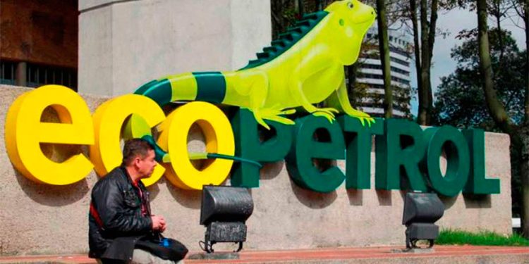 Internacional: Ecopetrol firma contrato de regasificación en el Pacífico colombiano
