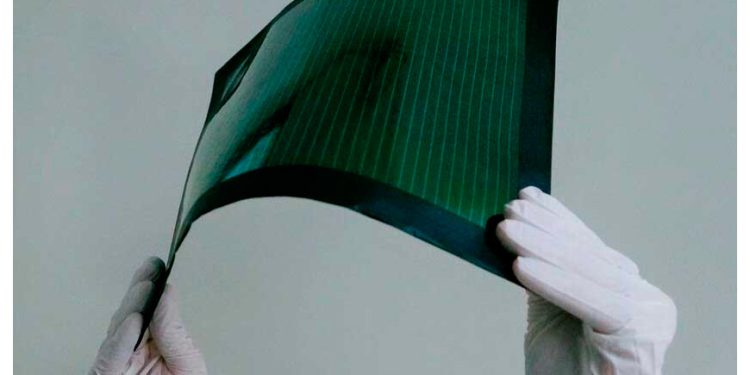 Internacional: Japón acaba de hacer una apuesta monumental por los paneles solares de perovskita: son su mejor oportunidad contra China