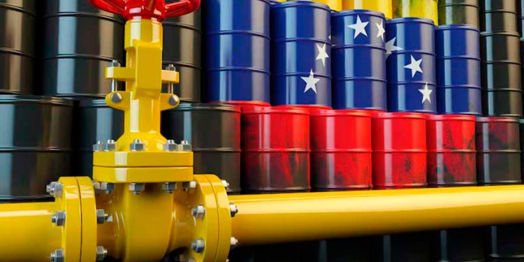 Internacional: Trump ‘pega’ a Venezuela: Refinería de India suspende compra de petróleo venezolano por arancel del 25%