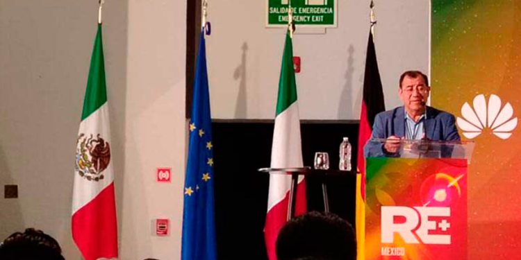 Sener reconoce vulnerabilidad por depender de gas de EU en época de Trump; apuntan a reservas de carbón y combustóleo