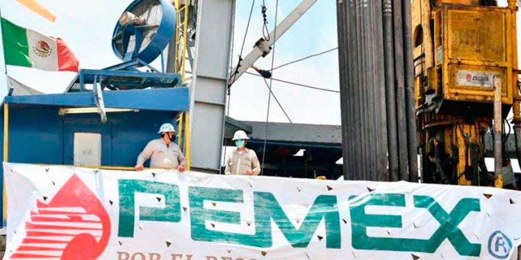 Sheinbaum afirma que pago a proveedores de Pemex continúa su proceso y que inversiones se reactivan
