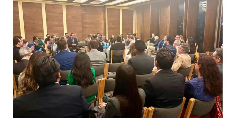 Think Tank Energético AMDE 2025. Realidad jurídica del Sector Hidrocarburos mexicano