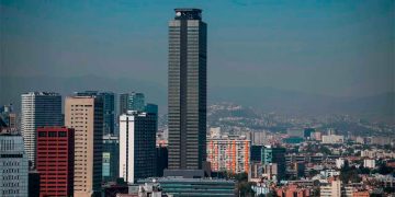 Pemex planea ahorrar ampliando estructura directiva y sin tocar al sindicato