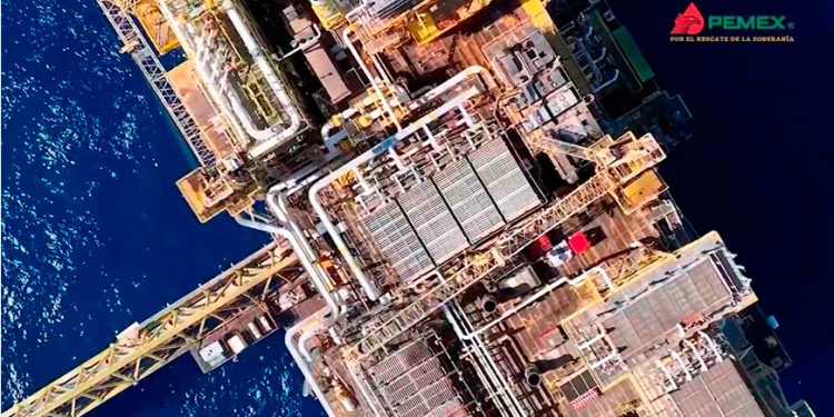 Pemex confirma robo en plataforma Akal-R en Cantarell