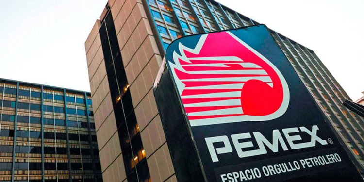 Pemex destinó 32.1% menos recursos a infraestructura a julio