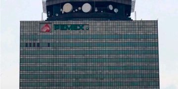 Pemex debe ser motor de desarrollo, pero también arreglar su situación: Alfa