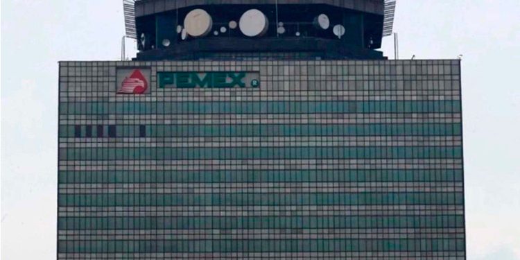 Pemex debe ser motor de desarrollo, pero también arreglar su situación: Alfa