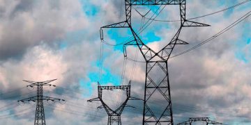 Comisión Nacional de Energía elimina 18 trámites en el sector energético