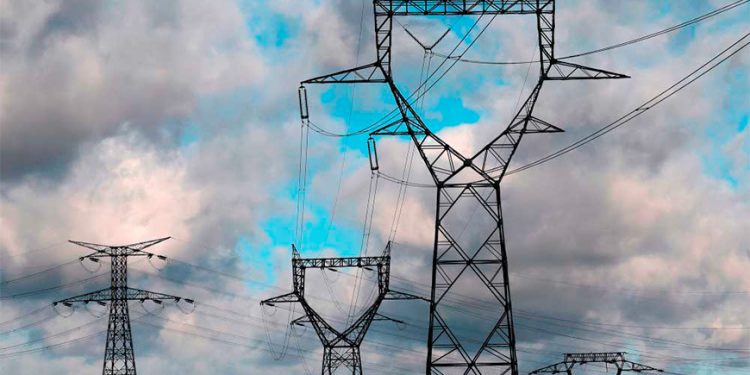 Comisión Nacional de Energía elimina 18 trámites en el sector energético